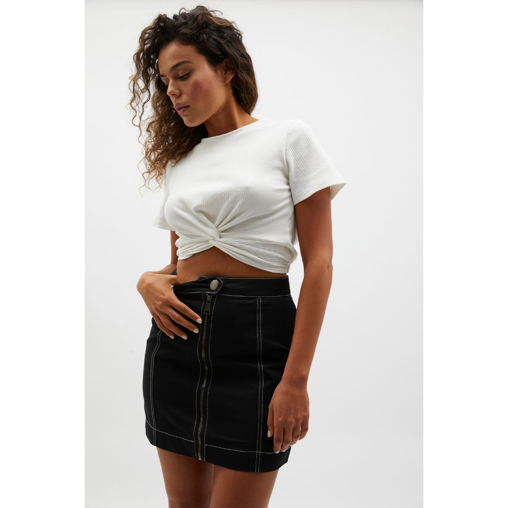 Joice Exposed Zip Mini Skirt