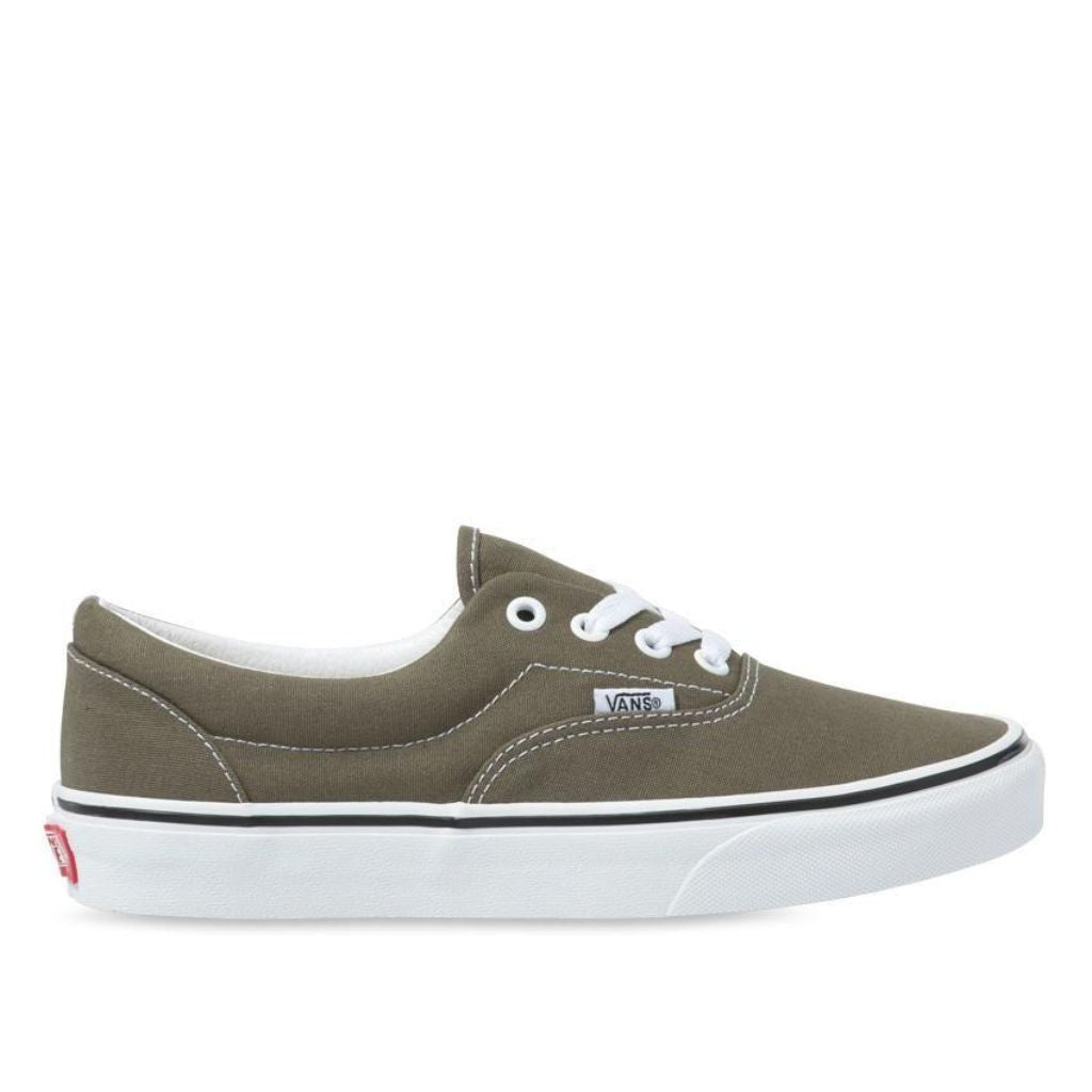 Era Grape Leaf/True White