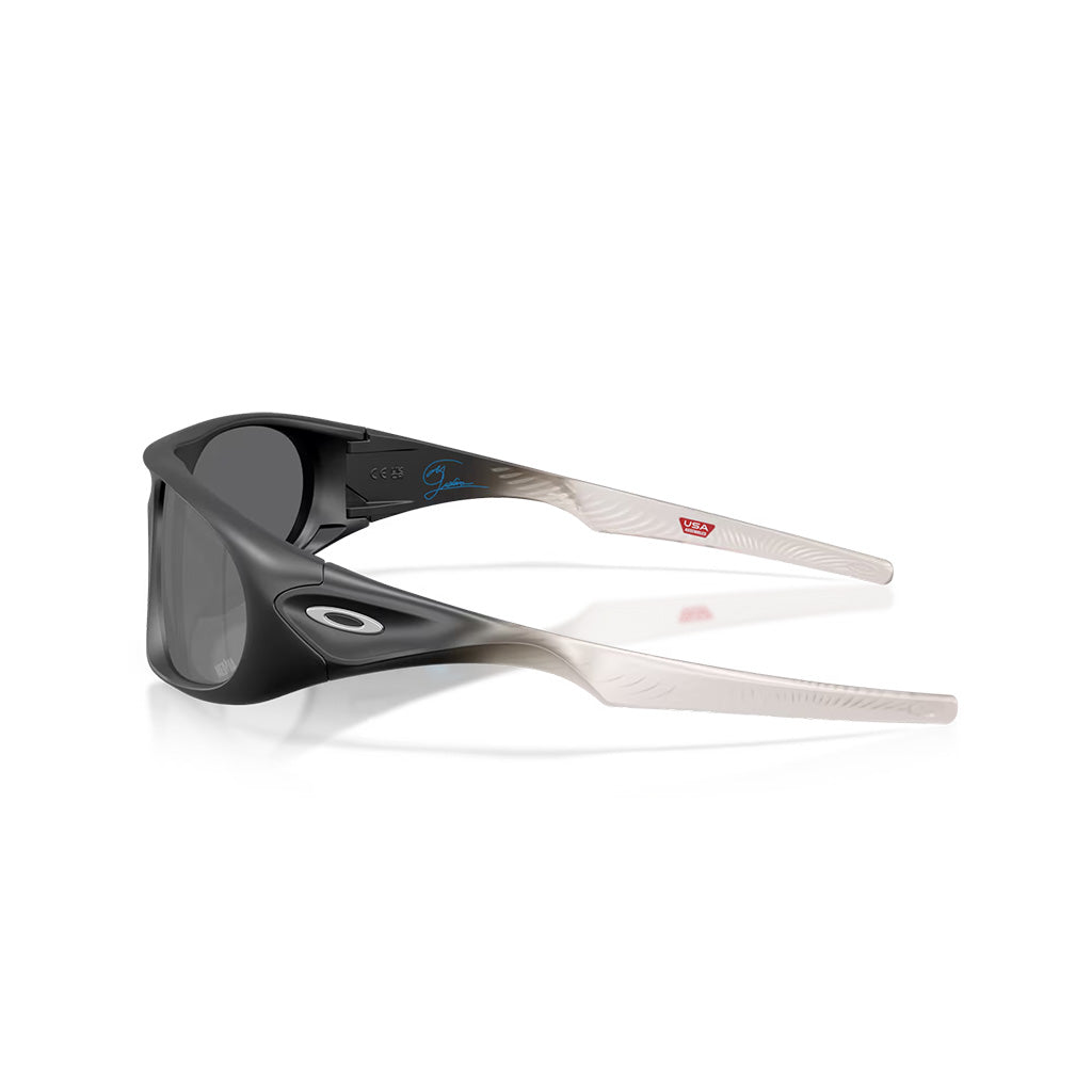 Gabriel Medina Signature Series Neoforma