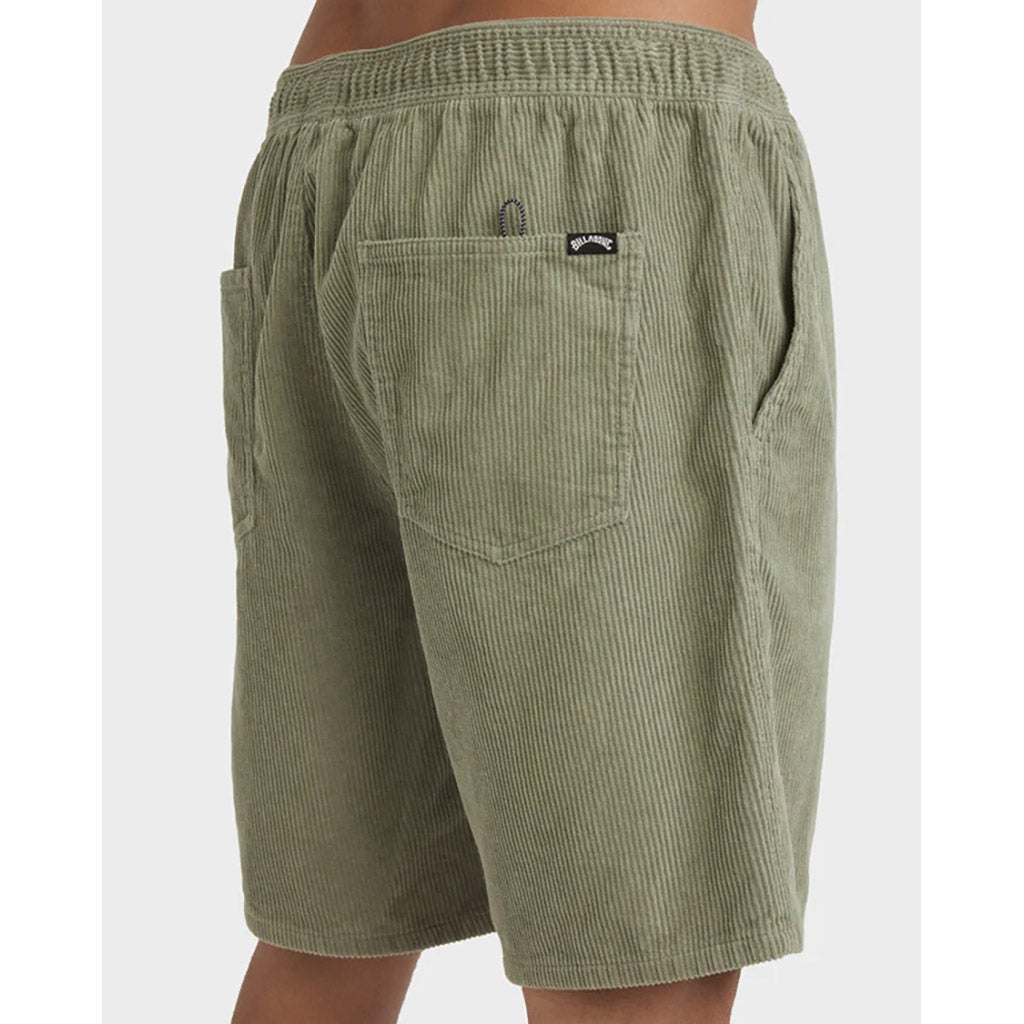 Larry Corduroy Walkshorts