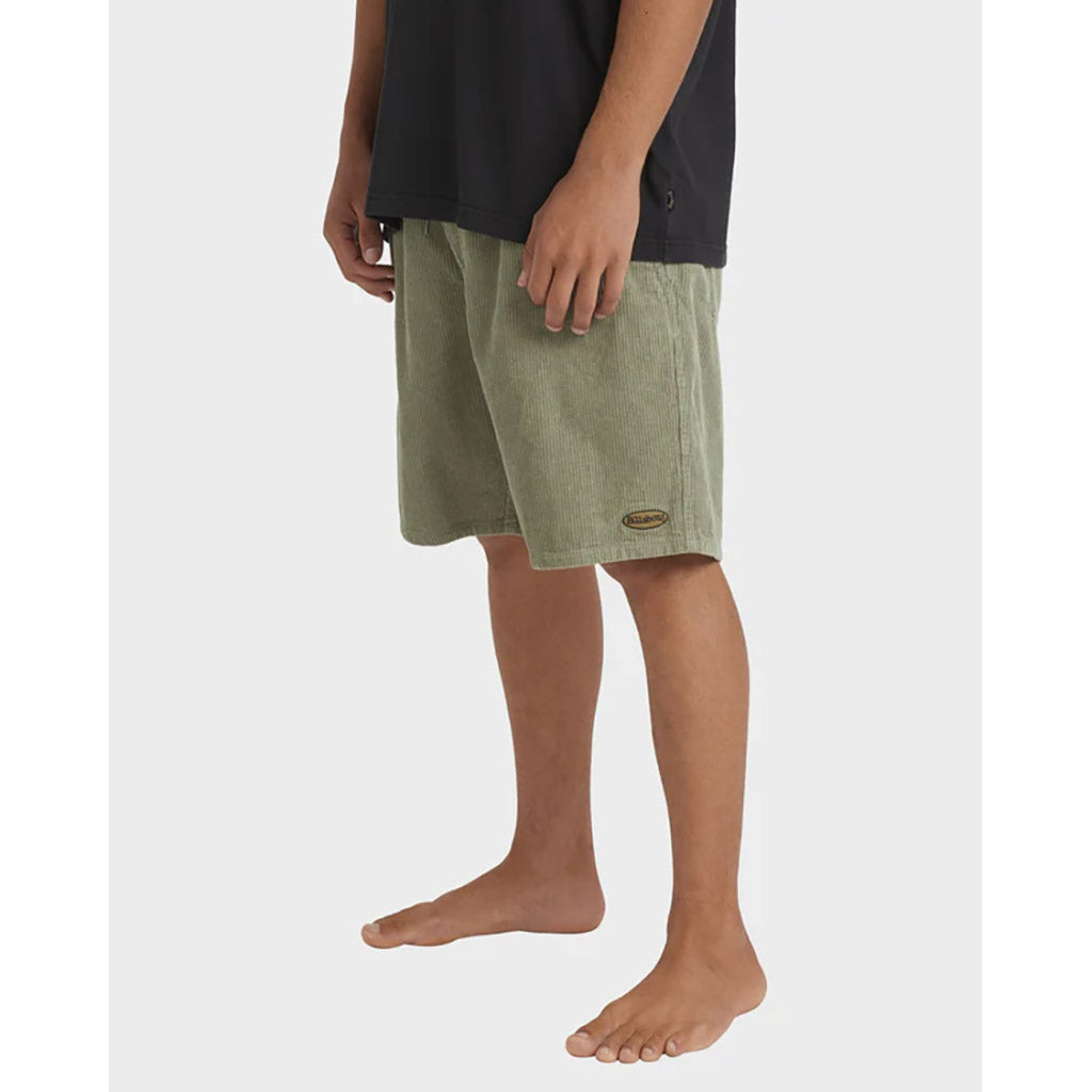 Larry Corduroy Walkshorts