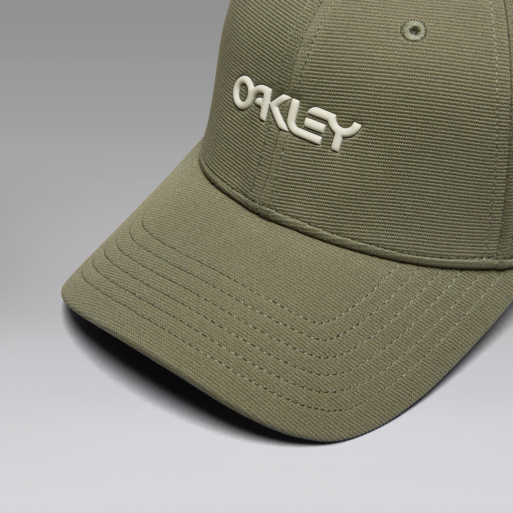 6 Panel Stretch Metallic Hat
