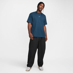 Nike Sportswear Premium Essentials Tee