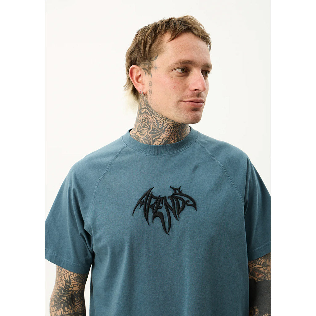 Bats Raglan Boxy Tee