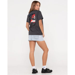 Jill Standard Fit Tee