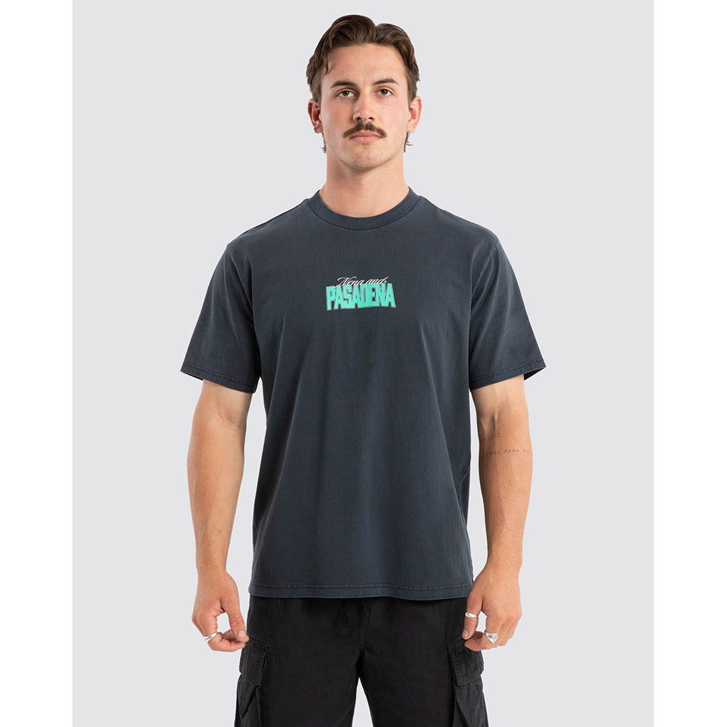 Distance Classic Tee