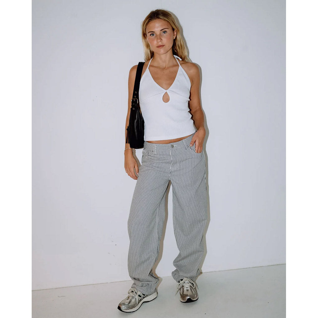 Emma Cut Out Skimmer Tank