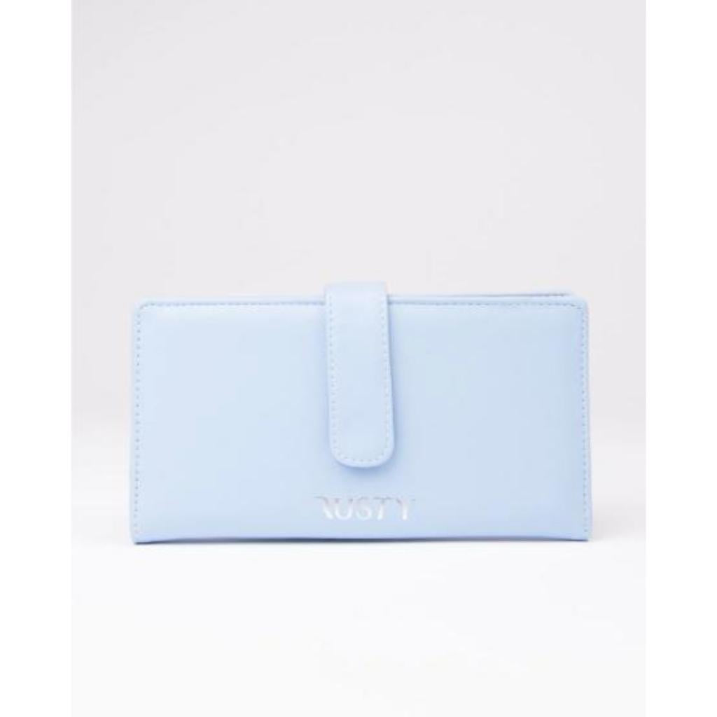 Essence Flap Wallet