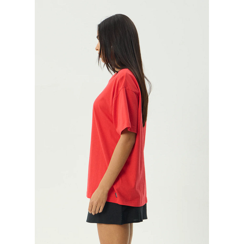 Fly Away Oversized Tee