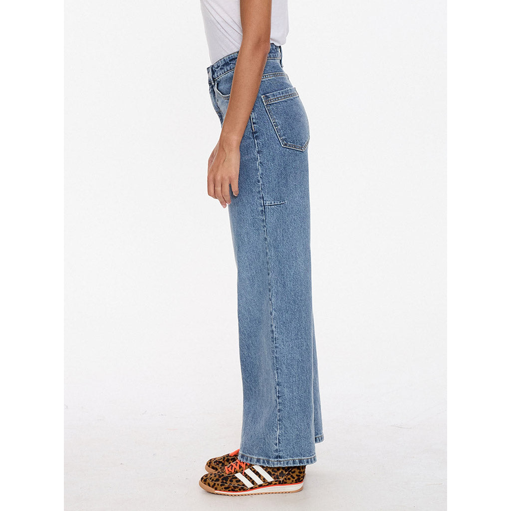 Holly High Rise Stretch Wide Jean