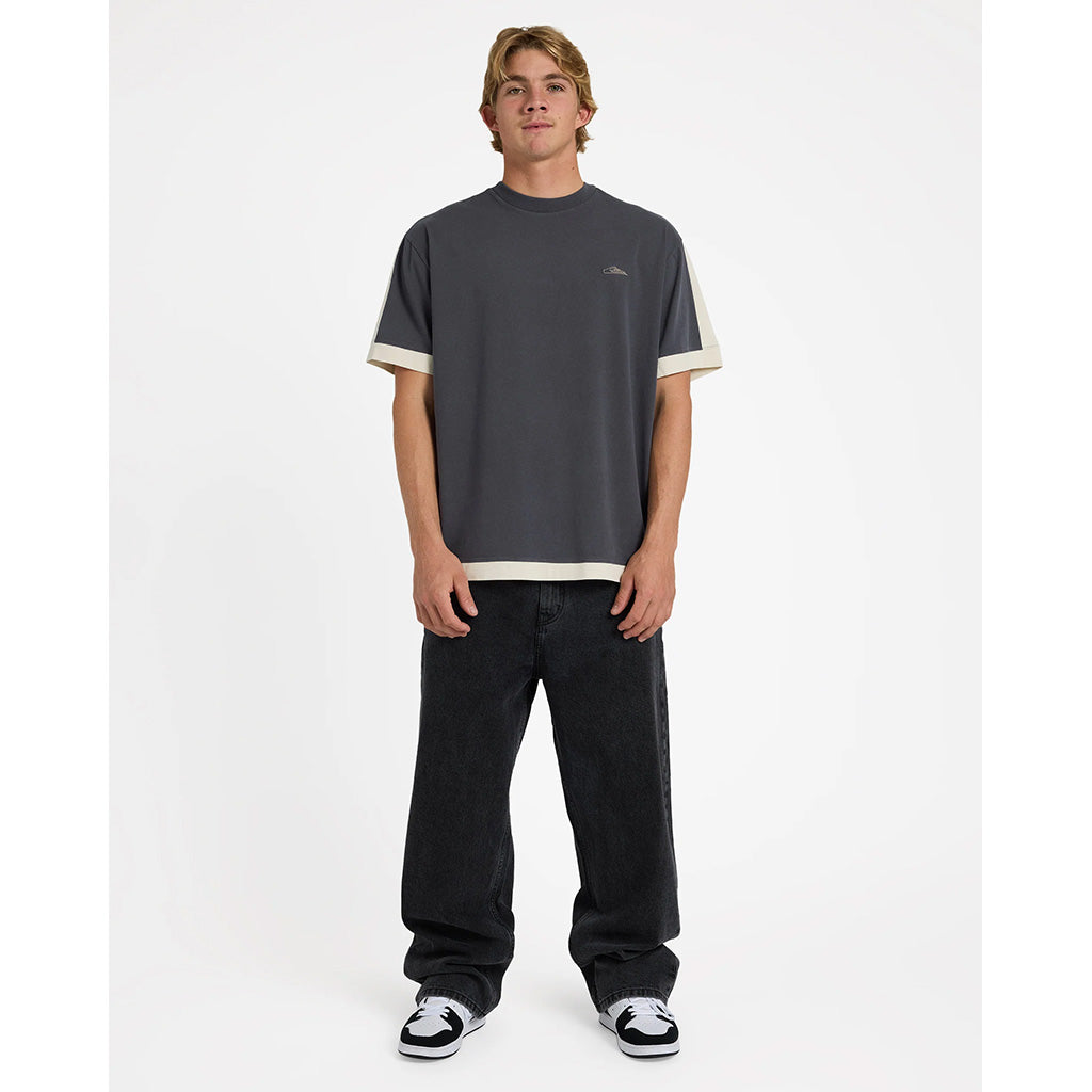 Av-2 T-Shirt