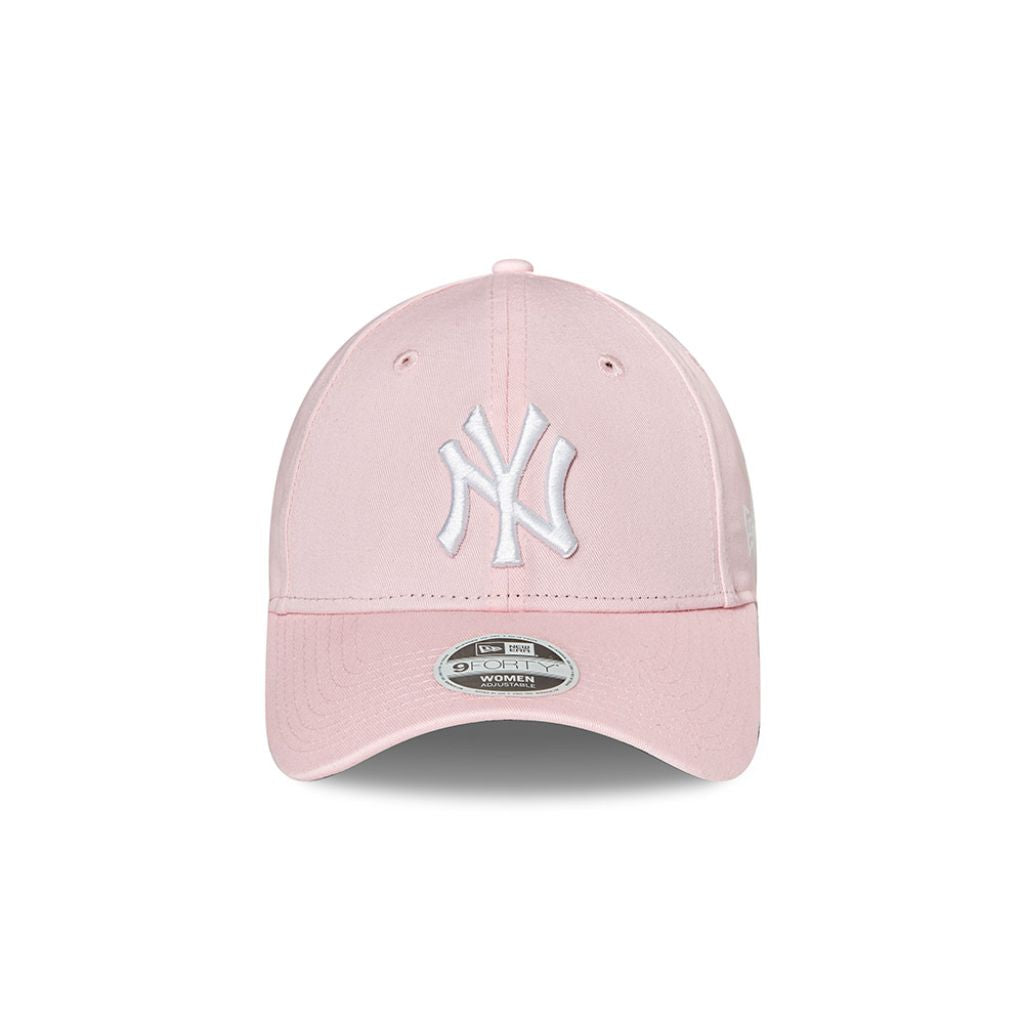 Womens New York Yankees 9Forty
