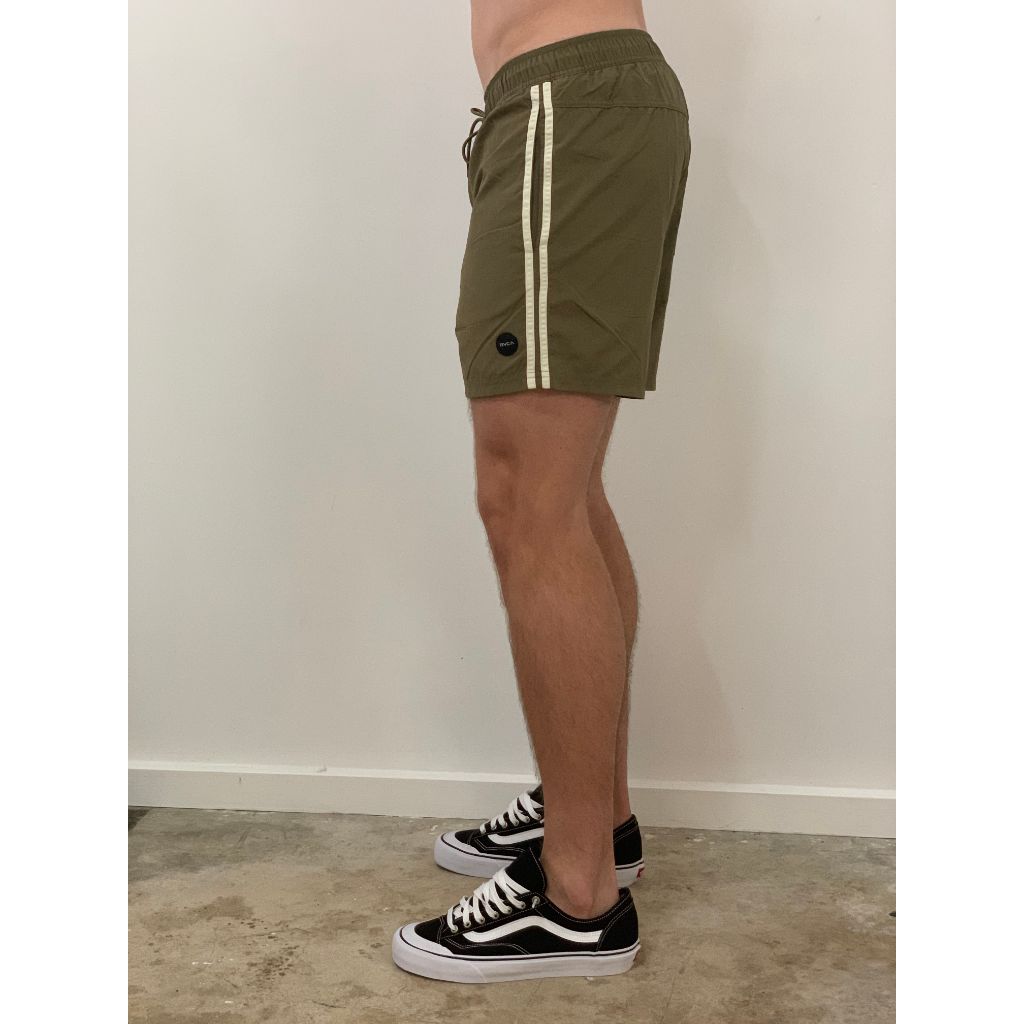 Rvca store elastic shorts