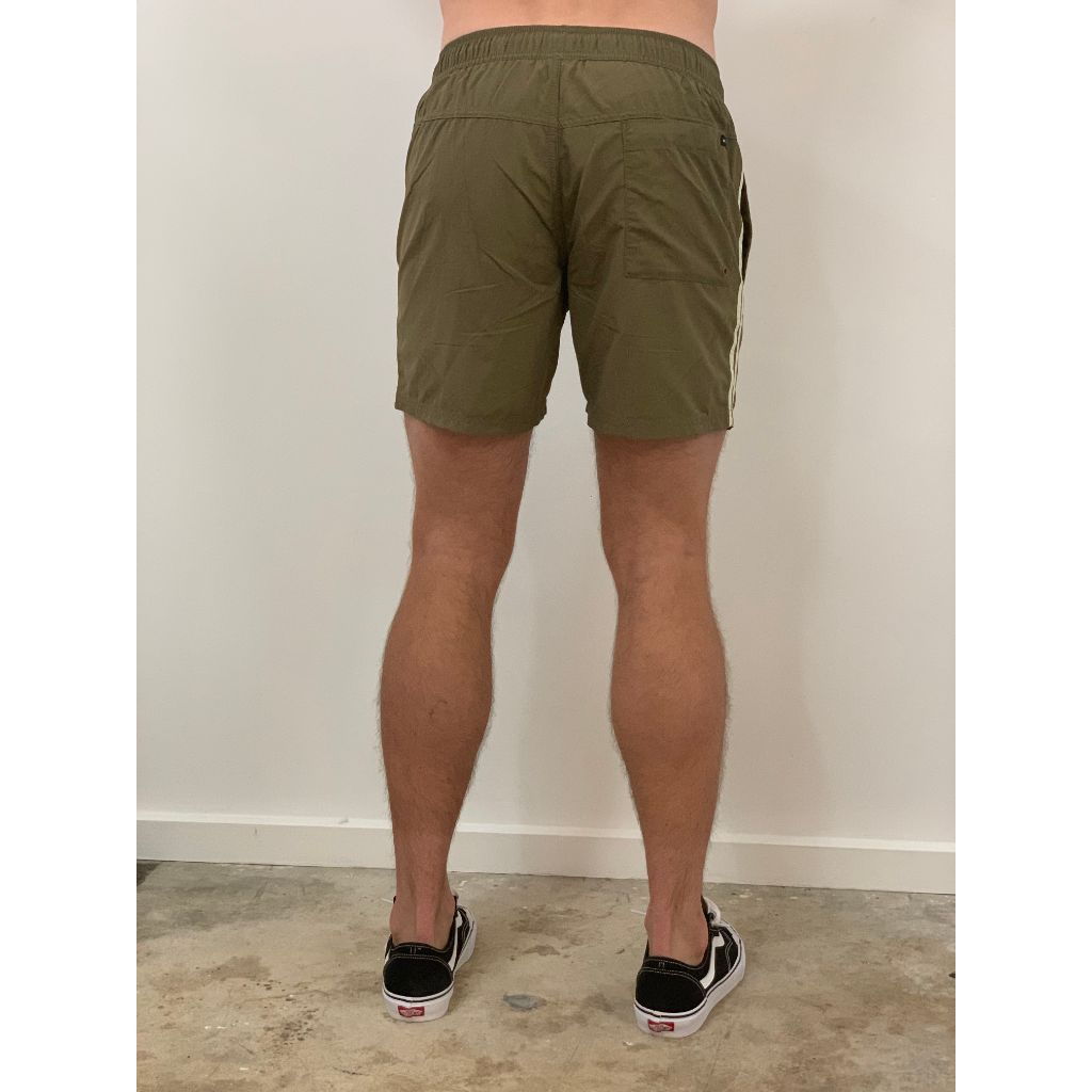 Breakout Elastic Shorts