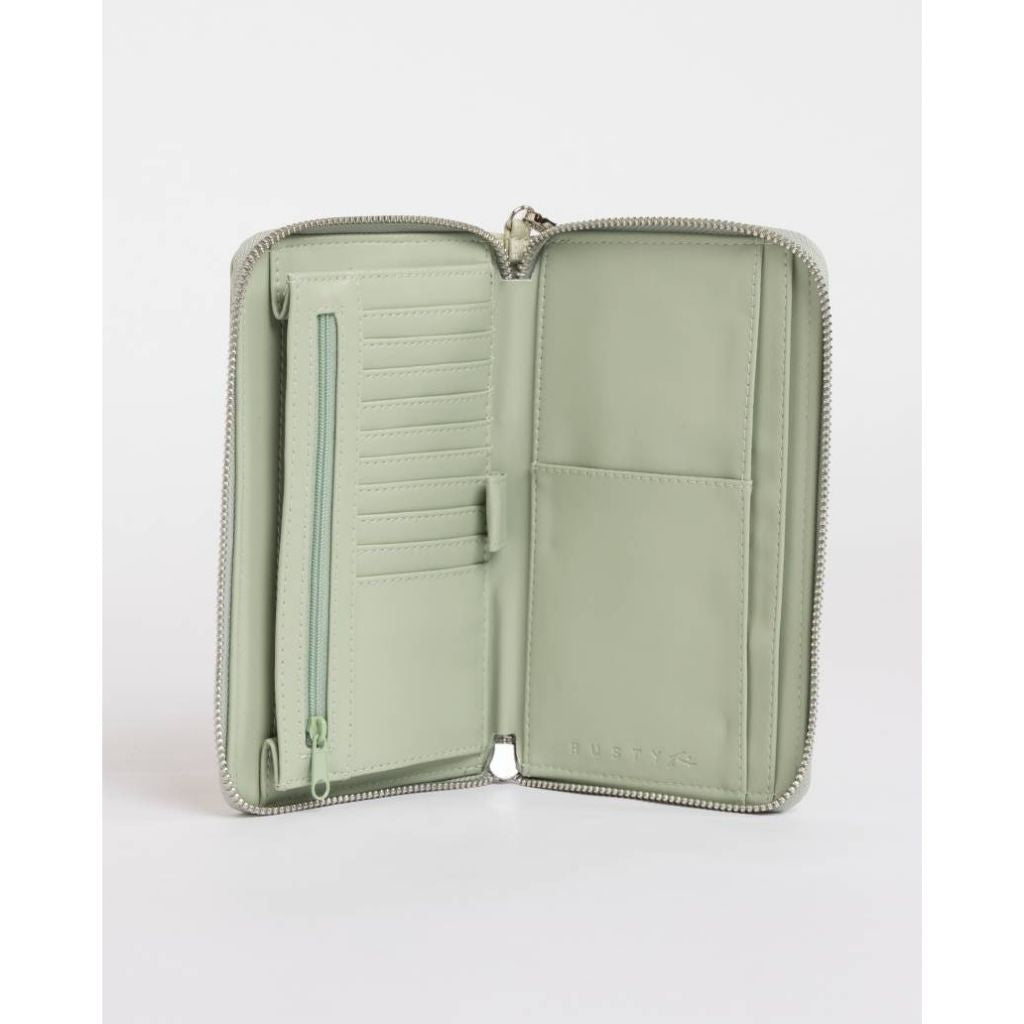 Madison Travel Wallet