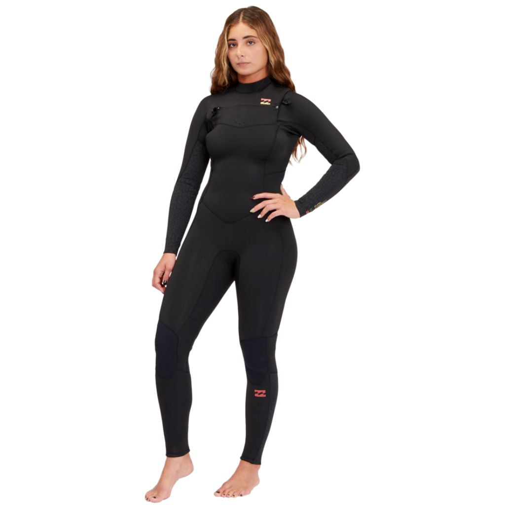 3/2mm Synergy Chest Zip Steamer Wetsuit