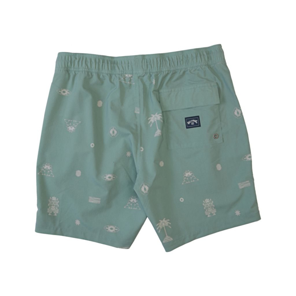 Sundays Layback Short